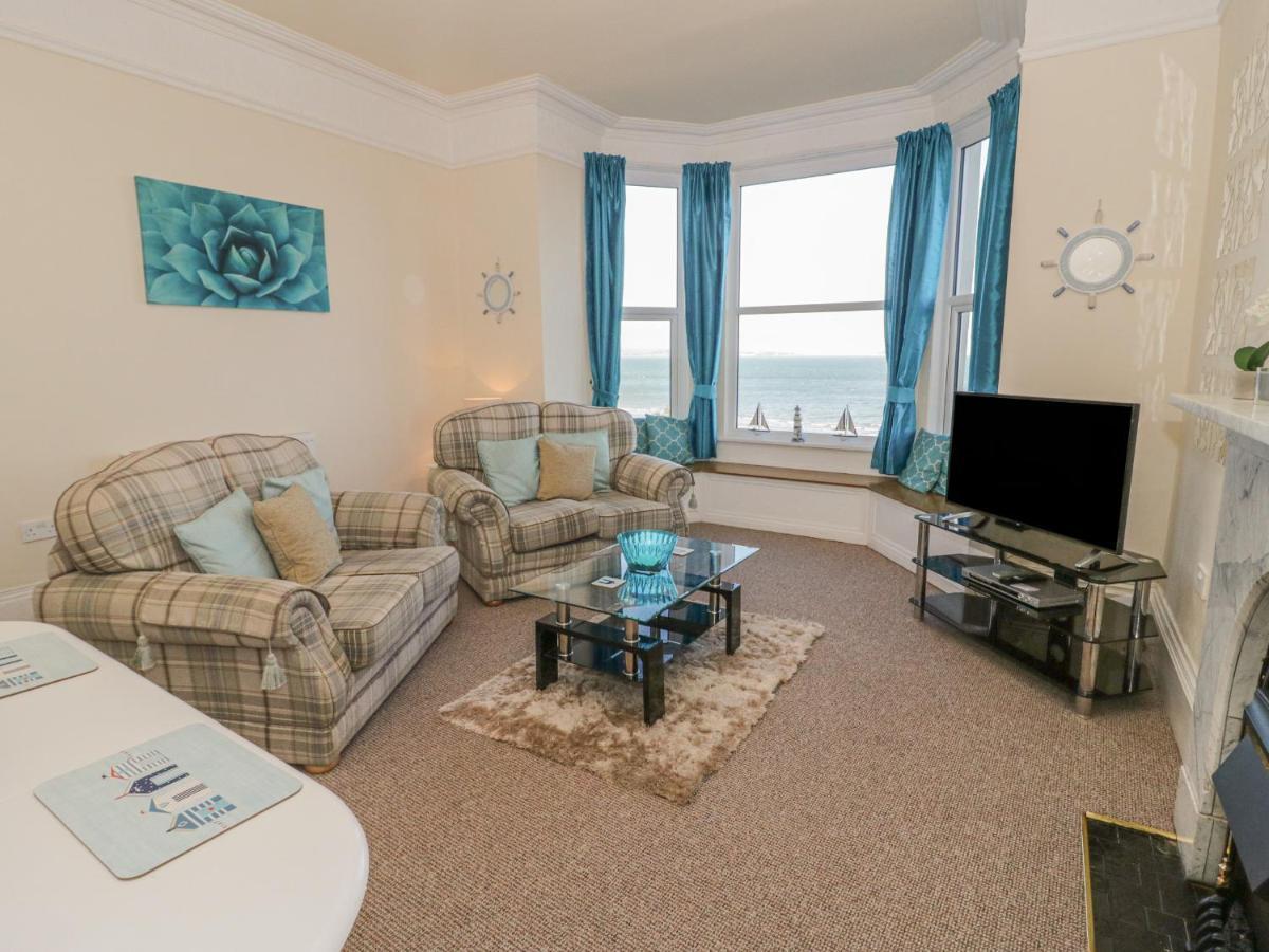 Apartamento Llys Madoc, First Floor Flat Penmaen-mawr Exterior foto